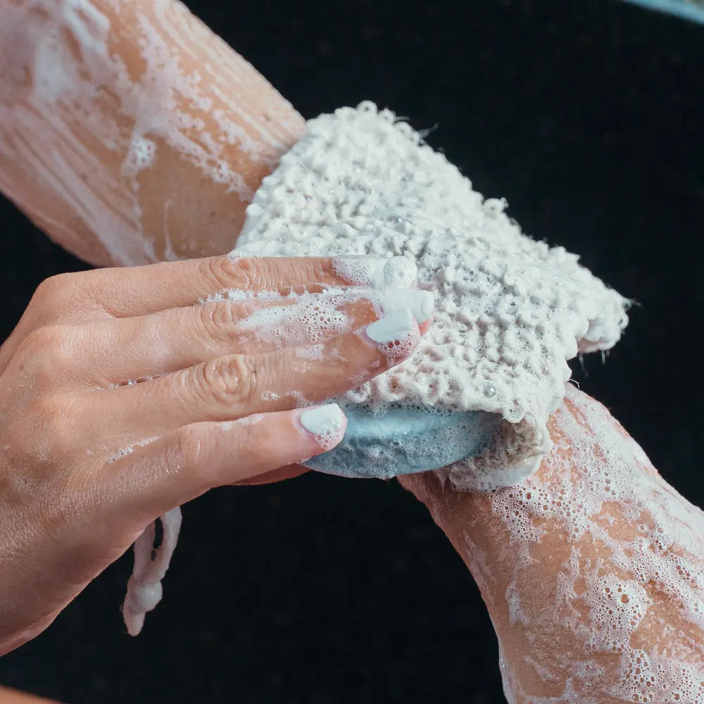 Natural Heroes: Soothing Oat Body Wash Bar