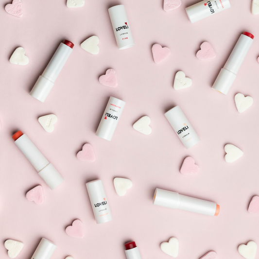 Loveli en LunaVital, veilige verzorging zonder zorgen over hormonen bij overgangsklachten, PMS, PCOS etc