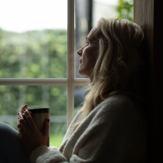 Altijd moe? Ontdek wat jouw hormonen je willen vertellen